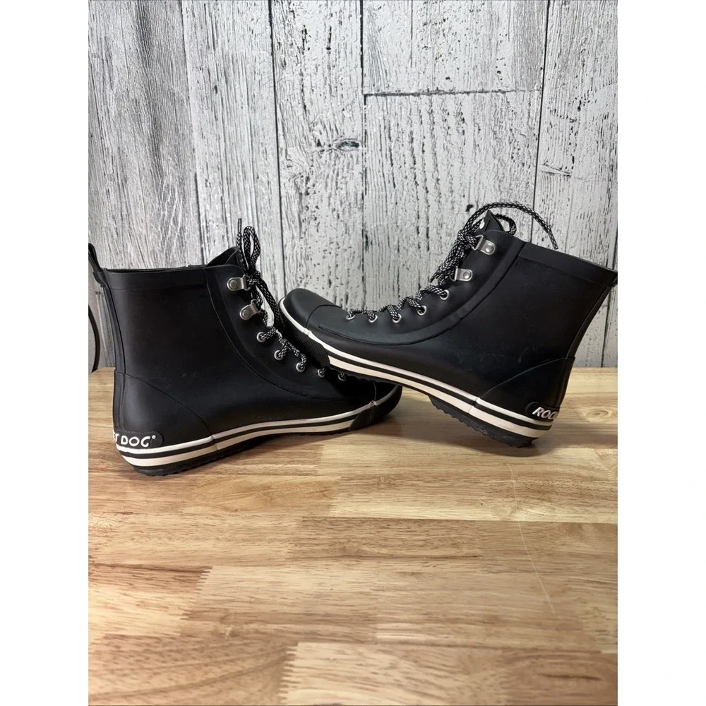 Womens Size 10Rain Boots ROCKET DOG RAINY RUBBER Bottoms Black Lace Up